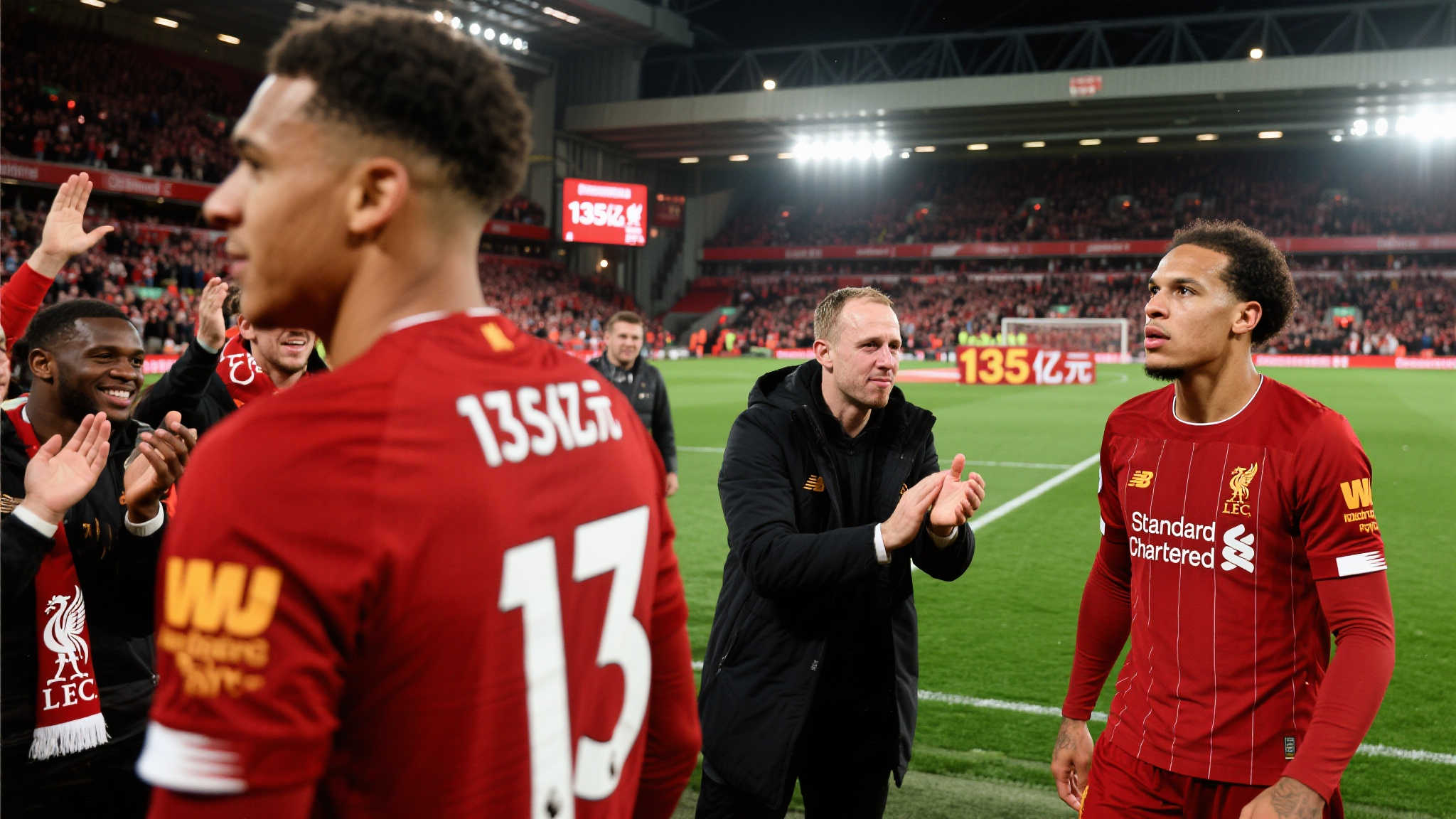 利物浦强势重组!1.4亿超级锋霸加盟,1.35亿核心黯然离队 利物浦强势重组!1.4亿超级锋霸加盟,1.35亿核心黯然离队